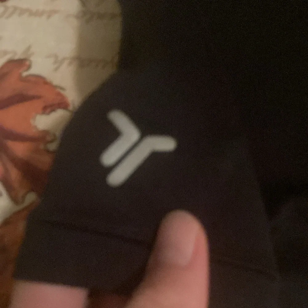Old Navy Active Long Sleeve Black Shirt